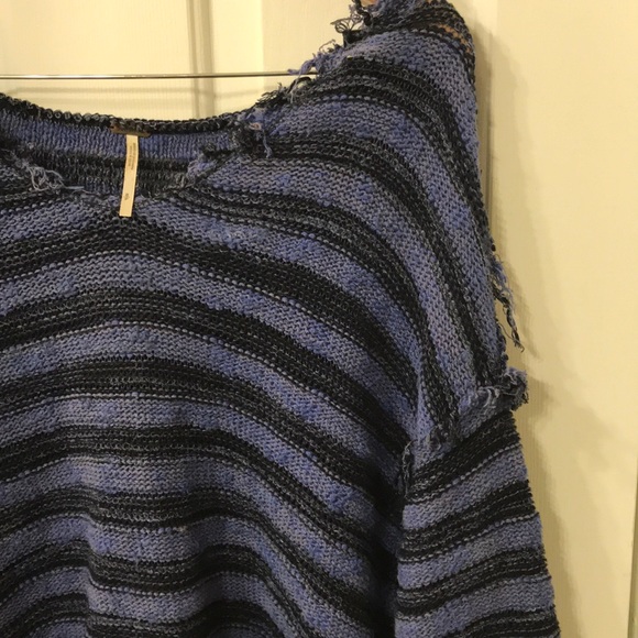 Free People purple and black sweater sz S! - Picture 3 of 4